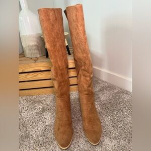 Brand new brown boots